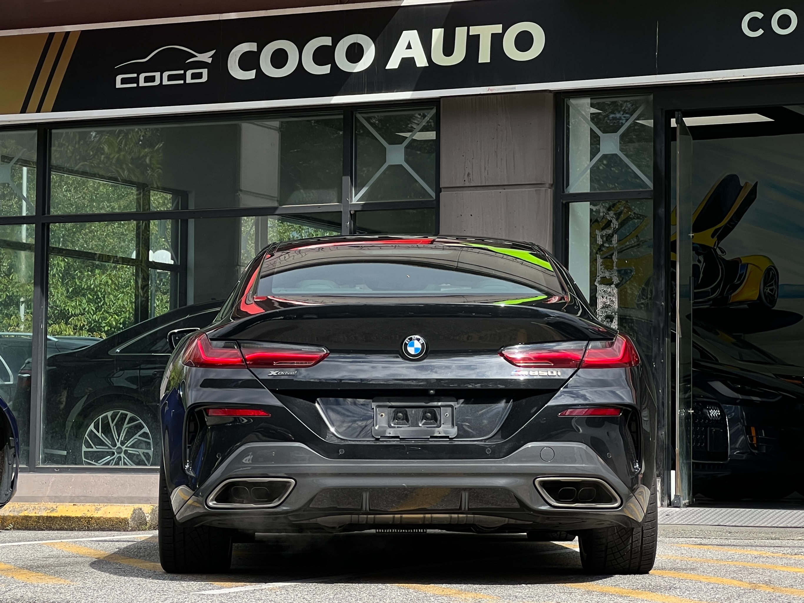 2020 BMW m850i - Image 5